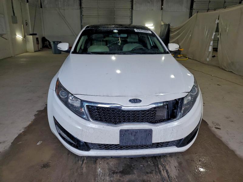 Photo 5 from auction – 2011 KIA OPTIMA EX with VIN KNAGN4A71B5120136