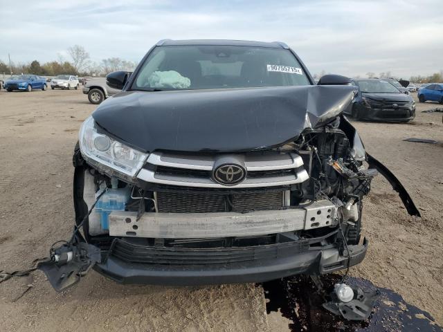 Photo 5 from auction – 2019 TOYOTA HIGHLANDER with VIN 5TDJZRFH2KS590732