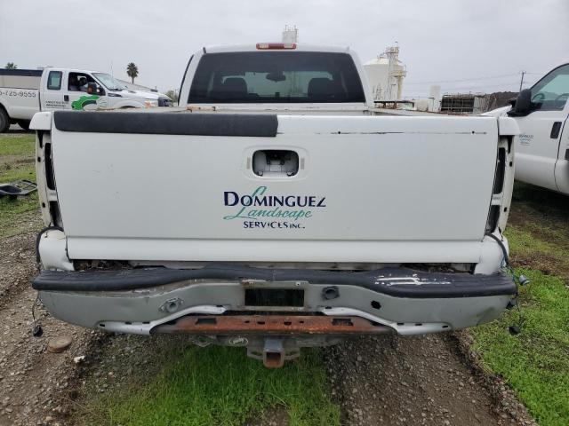 Photo 6 from auction – 2006 CHEVROLET SILVERADO with VIN 1GCEC19VX6E155457