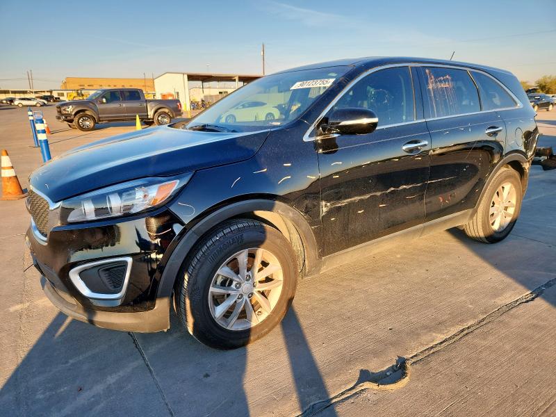 KIA SORENTO 2018 with VIN 5XYPG4A3XJG406812 - Photo from auction