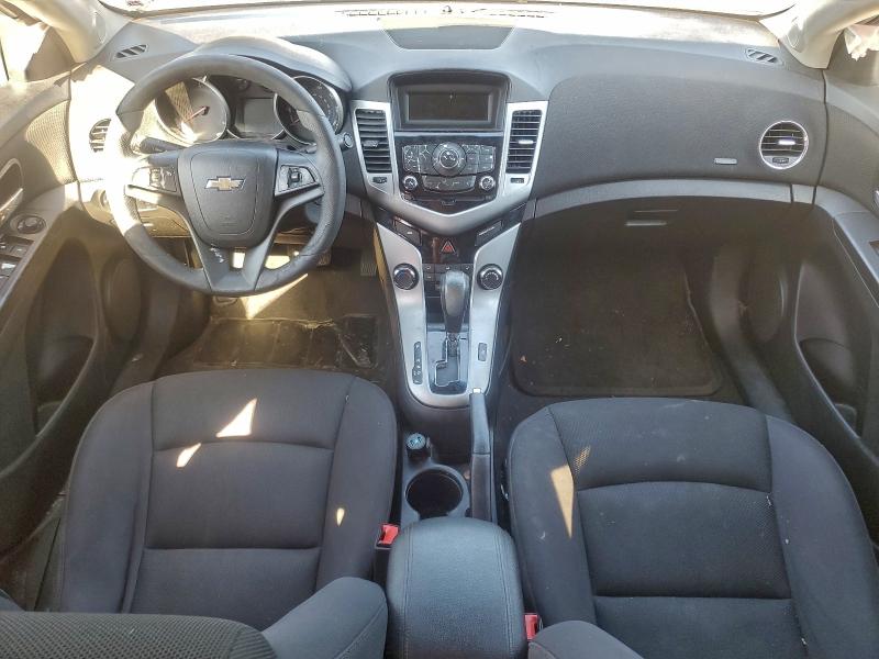 Photo 8 from auction – 2015 CHEVROLET CRUZE with VIN 1G1PC5SB2F7155935