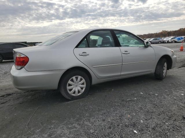 Photo 3 from auction – 2005 TOYOTA CAMRY LE with VIN 4T1BE32K95U555910