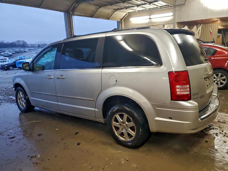 Photo 2 from auction – 2008 CHRYSLER TOWN & COU with VIN 2A8HR54PX8R757995