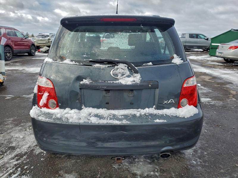 Photo 6 from auction – 2006 TOYOTA SCION XA with VIN JTKKT624X60152940