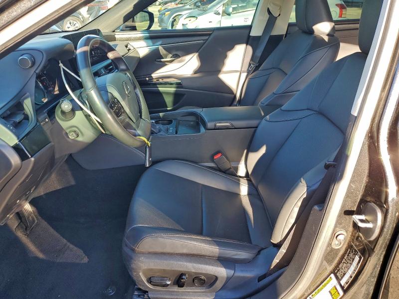 Photo 7 from auction – 2024 LEXUS ES 300H BA with VIN 58ADA1C15RU052159