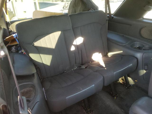 Photo 10 from auction – 2004 CHEVROLET BLAZER with VIN 1GNCS18X64K167480