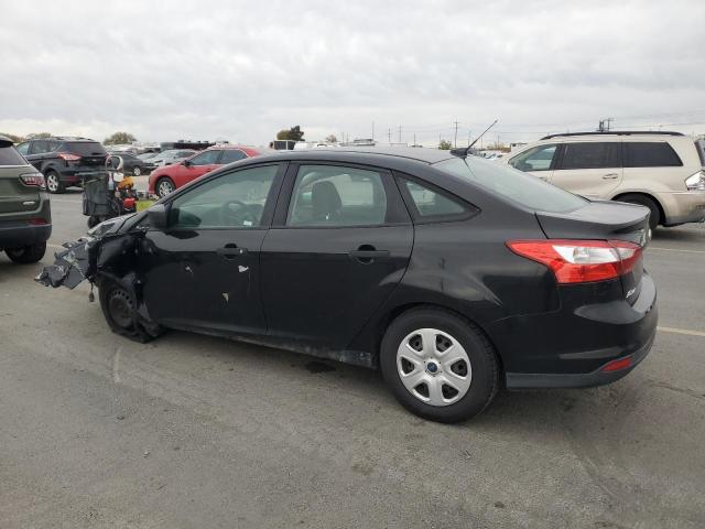 Photo 2 from auction – 2013 FORD FOCUS S with VIN 1FADP3E22DL164160