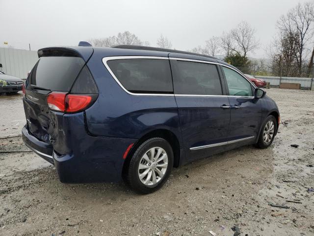 Photo 3 from auction – 2017 CHRYSLER PACIFICA T with VIN 2C4RC1BG2HR537016