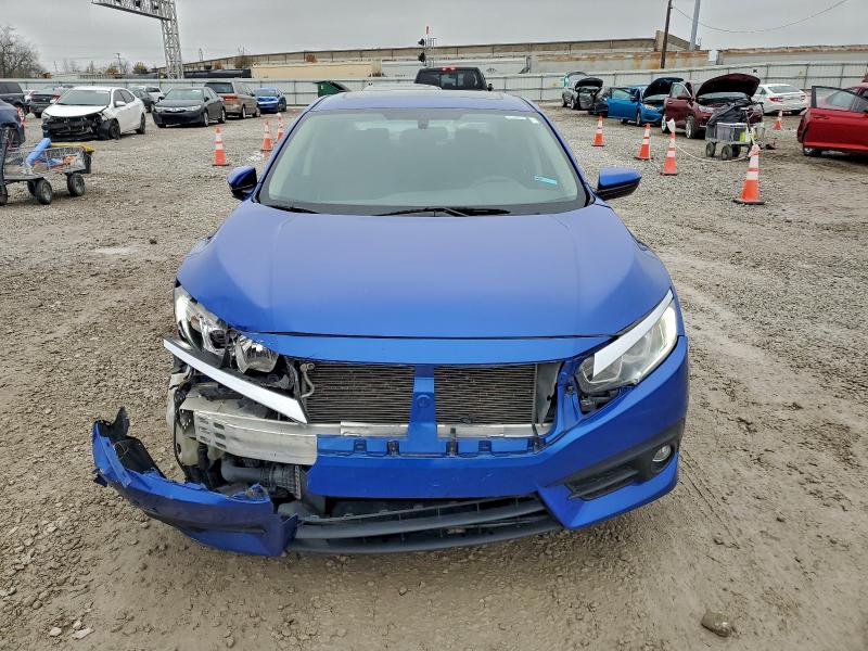 Photo 5 from auction – 2017 HONDA CIVIC EX with VIN 19XFC1F3XHE026200