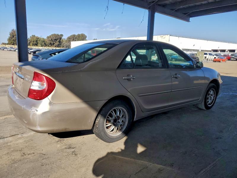 Photo 3 from auction – 2003 TOYOTA CAMRY LE with VIN 4T1BE32K63U121568