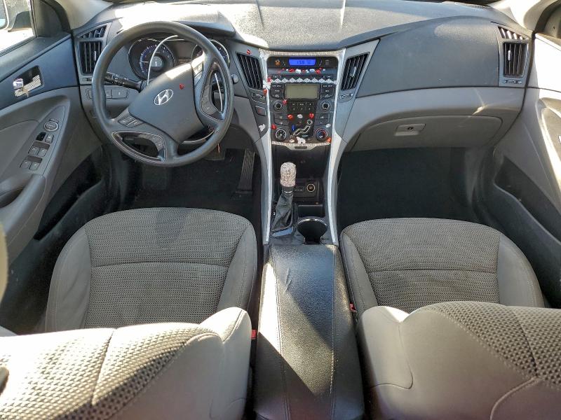 Photo 8 from auction – 2013 HYUNDAI SONATA with VIN 5NPEB4AC7DH668354