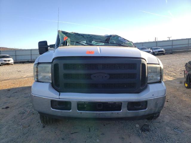 Photo 5 from auction – 2005 FORD EXCURSION with VIN 1FMSU41P55ED23899
