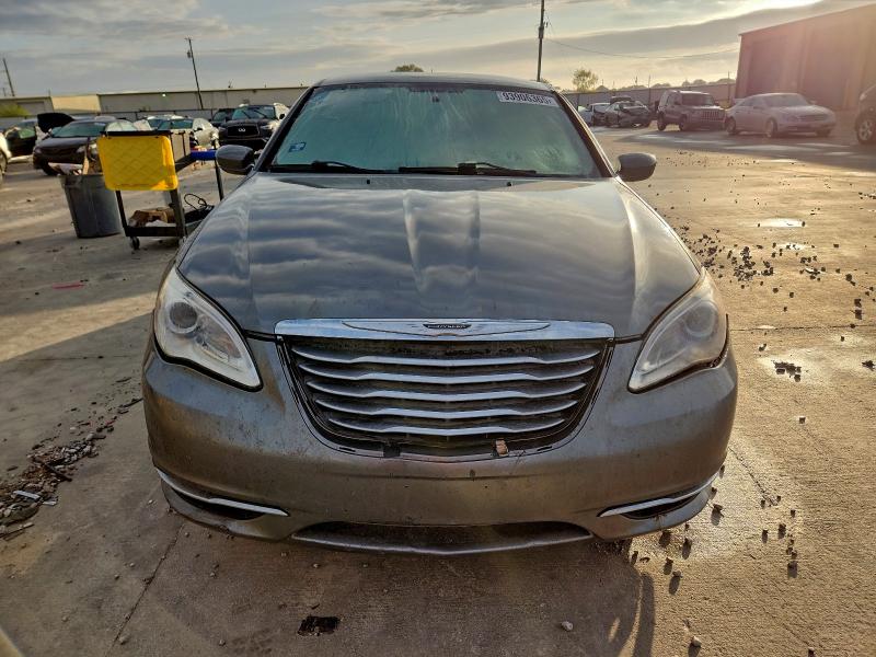 Photo 5 from auction – 2013 CHRYSLER 200 LX with VIN 1C3CCBAB9DN691722