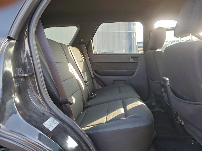 Photo 11 from auction – 2011 FORD ESCAPE XLT with VIN 1FMCU0DG3BKB77864