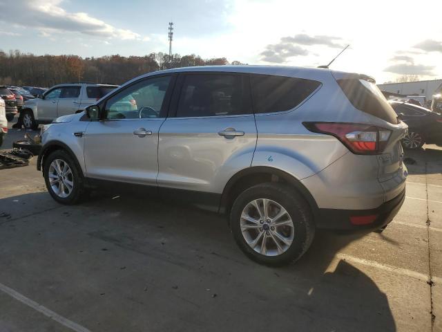 Zdjęcie 2 z aukcji – 2017 FORD ESCAPE SE z VIN 1FMCU0GD2HUD52667