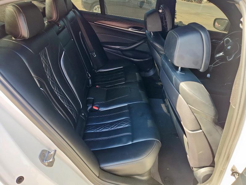 Photo 10 from auction – 2017 BMW 540 XI with VIN WBAJE7C34HG889597