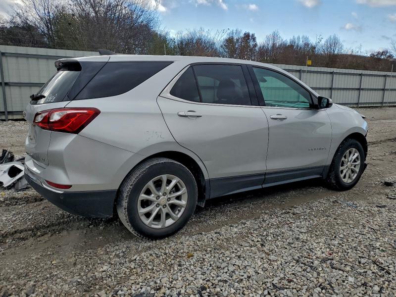 Zdjęcie 3 z aukcji – 2018 CHEVROLET EQUINOX LT z VIN 2GNAXJEV2J6344231
