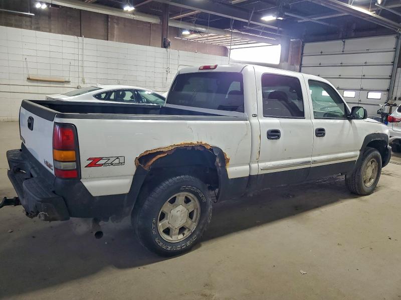 Photo 3 from auction – 2006 GMC NEW SIERRA with VIN 2GTEK13Z461358151