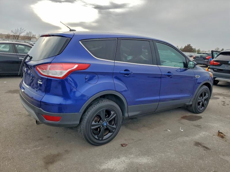 Photo 3 from auction – 2013 FORD ESCAPE SE with VIN 1FMCU9GX4DUB15381