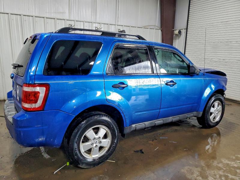 Photo 3 from auction – 2012 FORD ESCAPE XLT with VIN 1FMCU9D76CKC03704