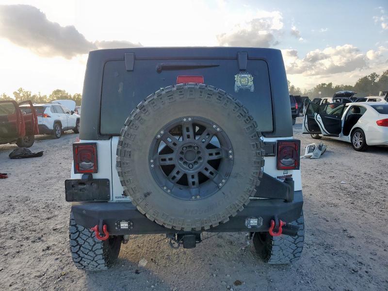Photo 6 from auction – 2016 JEEP WRANGLER U with VIN 1C4BJWEG1GL247082