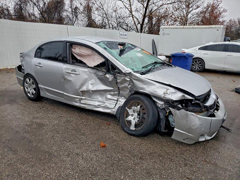 Photo 4 from auction – 2011 HONDA CIVIC with VIN 19XFA1F57BE034057