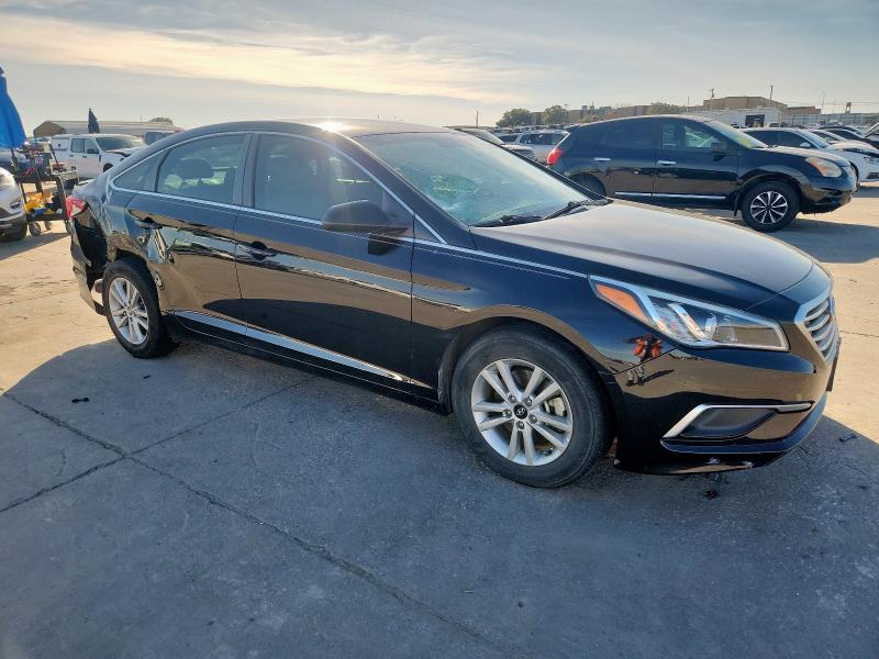 Photo 4 from auction – 2016 HYUNDAI SONATA SE with VIN 5NPE24AF7GH261746