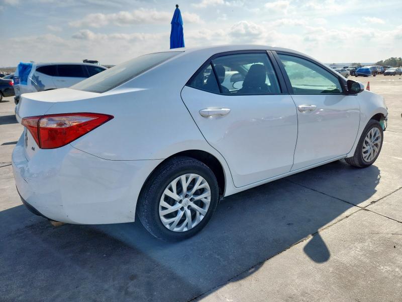 Photo 3 from auction – 2018 TOYOTA COROLLA L with VIN 5YFBURHEXJP790691