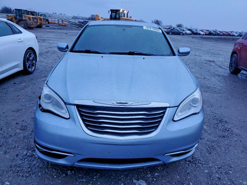 Photo 5 from auction – 2012 CHRYSLER 200 TOURIN with VIN 1C3CCBBB5CN160580