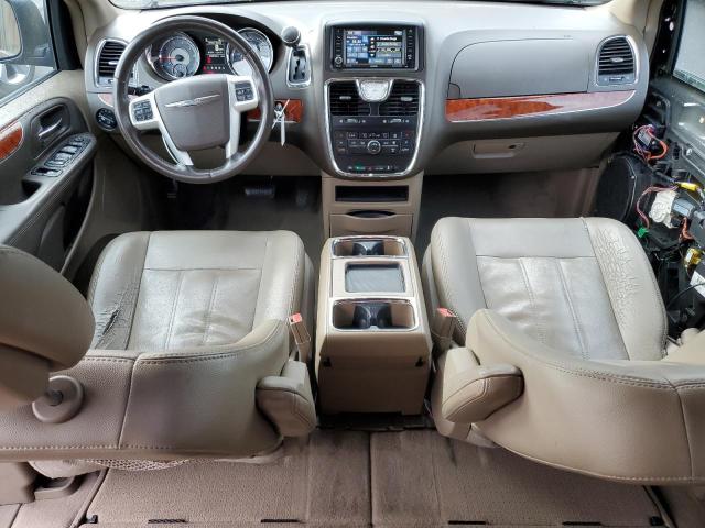 Photo 8 from auction – 2016 CHRYSLER TOWN & COU with VIN 2C4RC1BG1GR133431