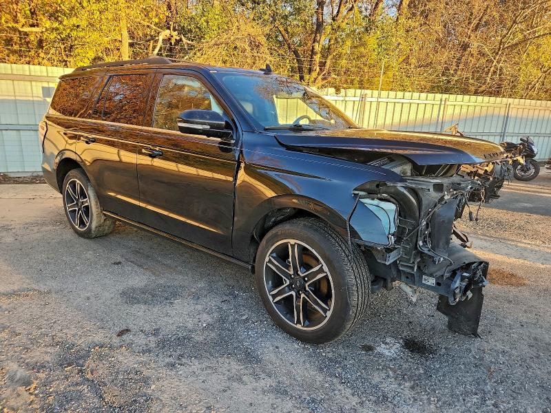 Photo 4 from auction – 2019 FORD EXPEDITION with VIN 1FMJU1KT0KEA54289