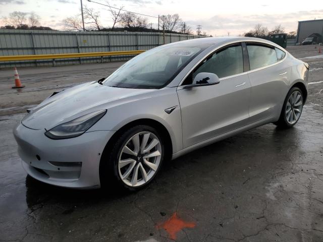 TESLA MODEL 3 2018 z numerem VIN 5YJ3E1EB7JF087591 - Zdjęcie z aukcji