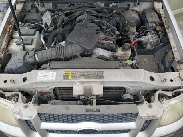 Photo 11 from auction – 2004 FORD EXPLORER S with VIN 1FMZU77K74UB93270