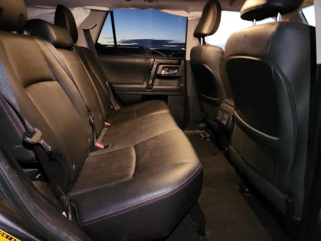 Photo 10 from auction – 2020 TOYOTA 4RUNNER SR with VIN JTEBU5JR9L5815503