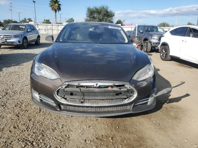 Photo 5 from auction – 2013 TESLA MODEL S with VIN 5YJSA1DP1DFP26184