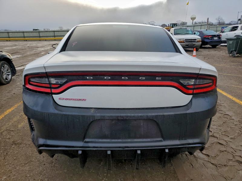 Photo 6 from auction – 2017 DODGE CHARGER SE with VIN 2C3CDXBG9HH525980
