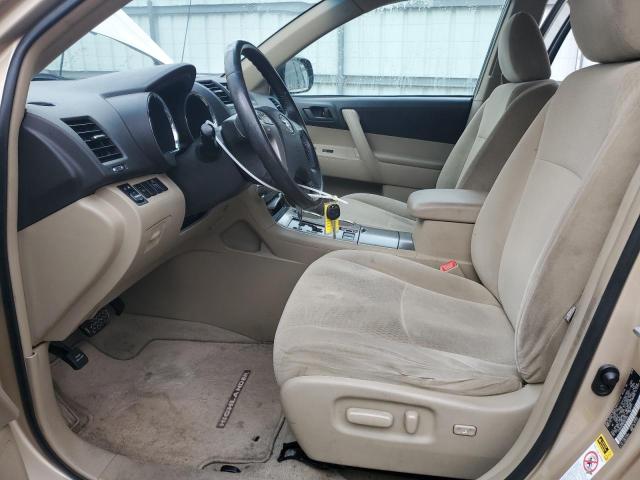 Photo 7 from auction – 2010 TOYOTA HIGHLANDER with VIN 5TDBK3EH8AS001446