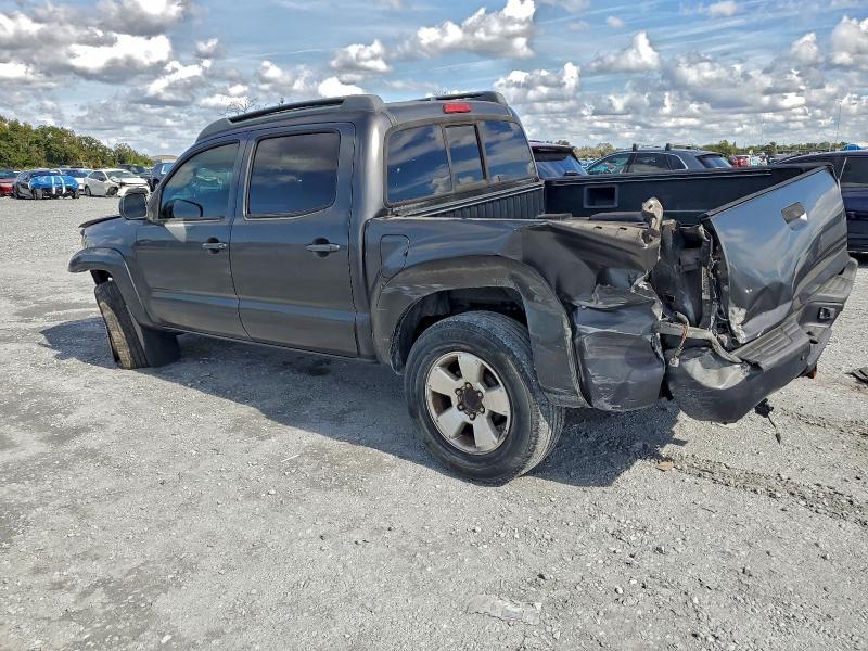 Photo 2 from auction – 2010 TOYOTA TACOMA DOU with VIN 3TMJU4GN2AM103145