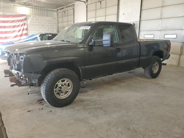 CHEVROLET SILVERADO 2004 with VIN 1GCGK29U44Z207163 - Photo from auction