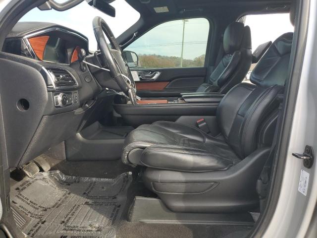 Photo 7 from auction – 2019 LINCOLN NAVIGATOR with VIN 5LMJJ2LTXKEL17379