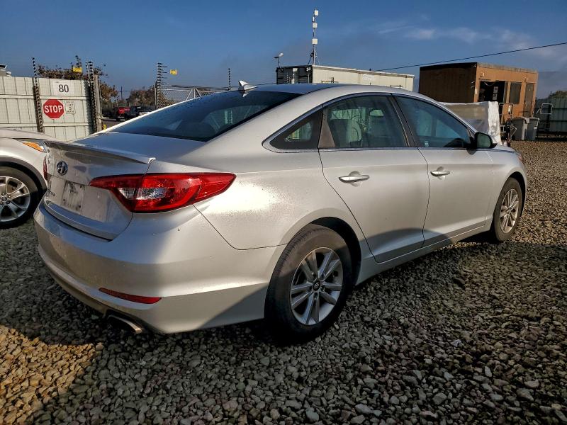 Photo 3 from auction – 2016 HYUNDAI SONATA SE with VIN 5NPE24AF3GH266152