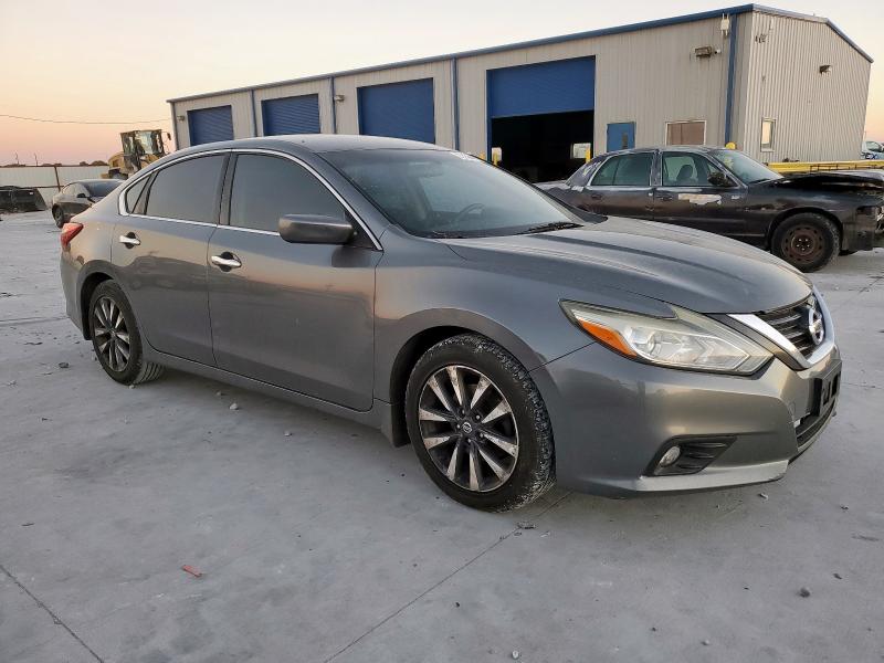 Photo 4 from auction – 2016 NISSAN ALTIMA 2.5 with VIN 1N4AL3AP5GC257212