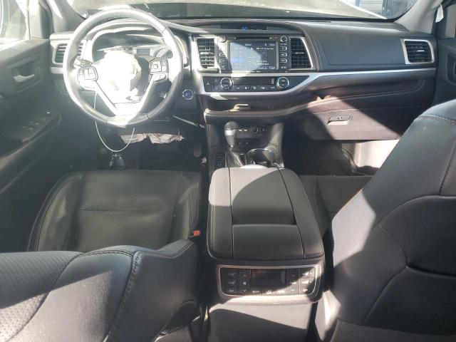 Photo 8 from auction – 2019 TOYOTA HIGHLANDER with VIN 5TDDGRFH0KS060679