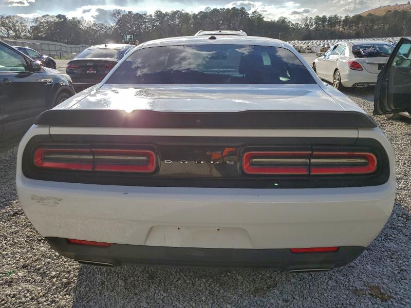 Photo 6 from auction – 2016 DODGE CHALLENGER with VIN 2C3CDZAG7GH301098