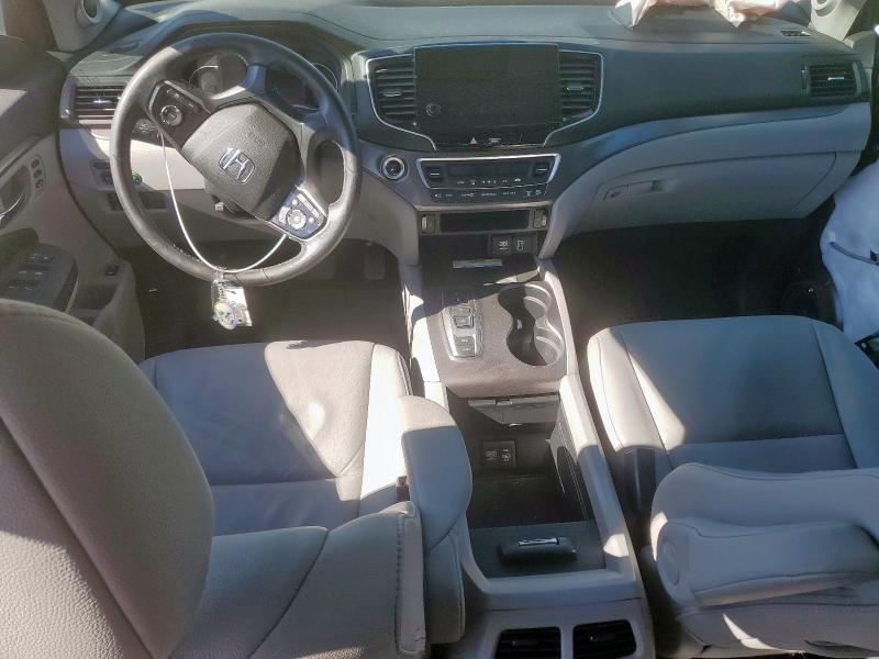 Photo 8 from auction – 2022 HONDA PILOT SE with VIN 5FNYF5H21NB025342
