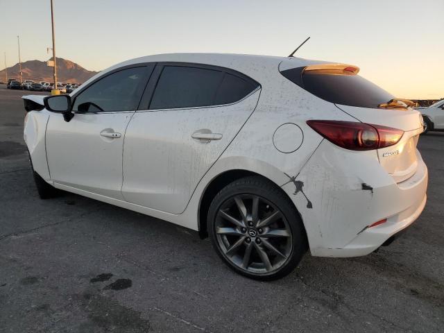 Photo 2 from auction – 2018 MAZDA 3 TOURING with VIN 3MZBN1L31JM268489