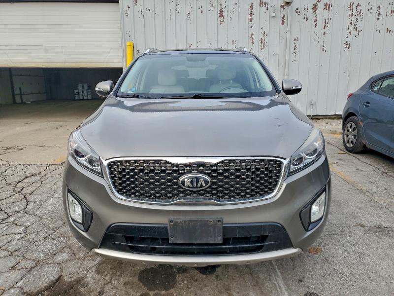 Photo 5 from auction – 2016 KIA SORENTO SX with VIN 5XYPKDA53GG008768