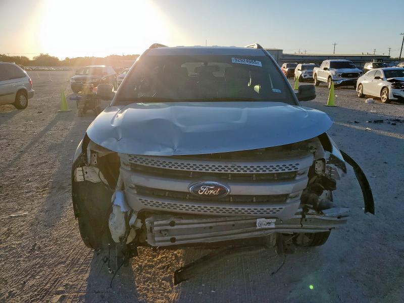 Photo 5 from auction – 2015 FORD EXPLORER with VIN 1FM5K7B8XFGC24030