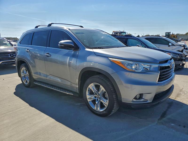 Photo 4 from auction – 2016 TOYOTA HIGHLANDER with VIN 5TDYKRFH2GS182029