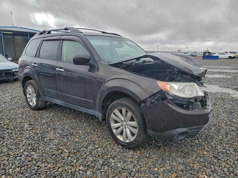 Photo 4 from auction – 2013 SUBARU FORESTER L with VIN JF2SHAEC3DH440409